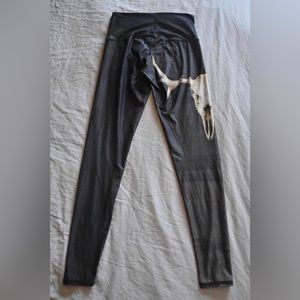 Teeki Yoga Leggings Skull Pattern